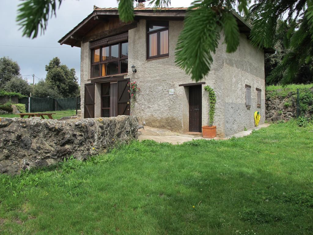 Can Janot Villa Олот Екстериор снимка